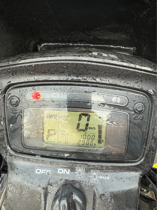2006 Suzuki - Image 4 of 4