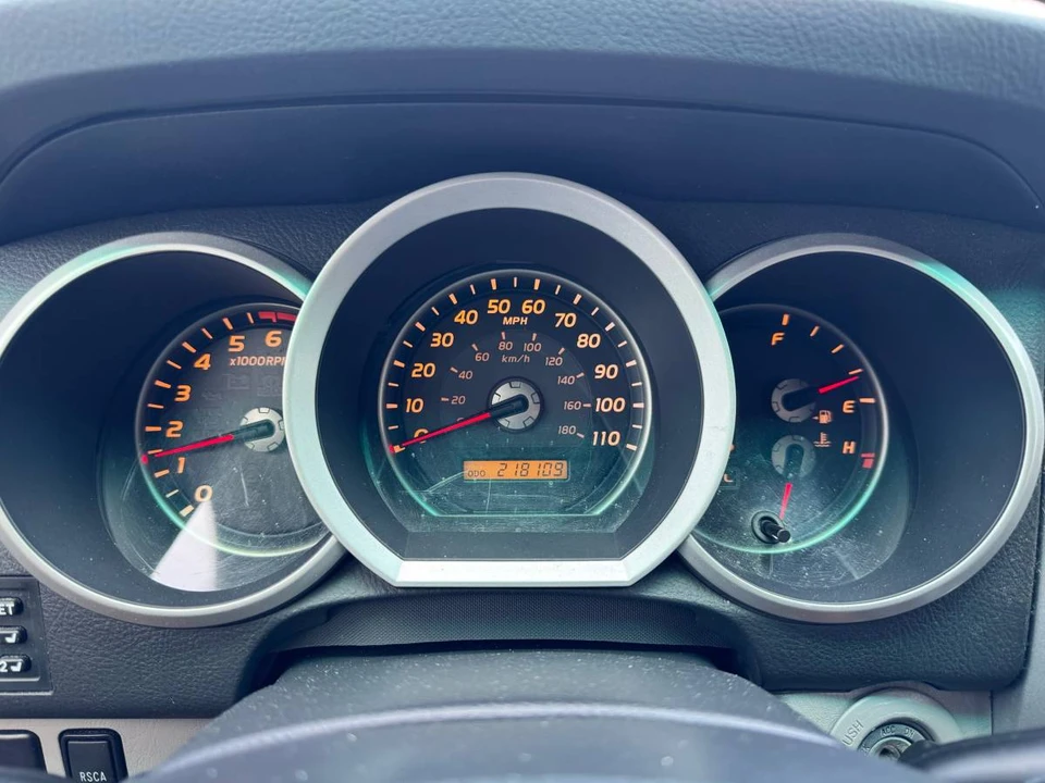 2006 Toyota 4Runner 4th Gen - Image 9 of 13