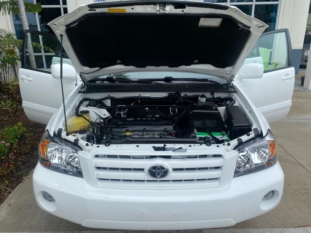 2006 Toyota Highlander - Image 18 of 21