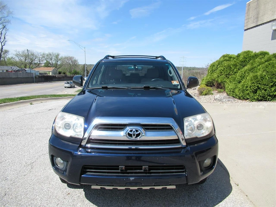 2006 Toyota 4Runner 4th Gen - Image 2 of 30
