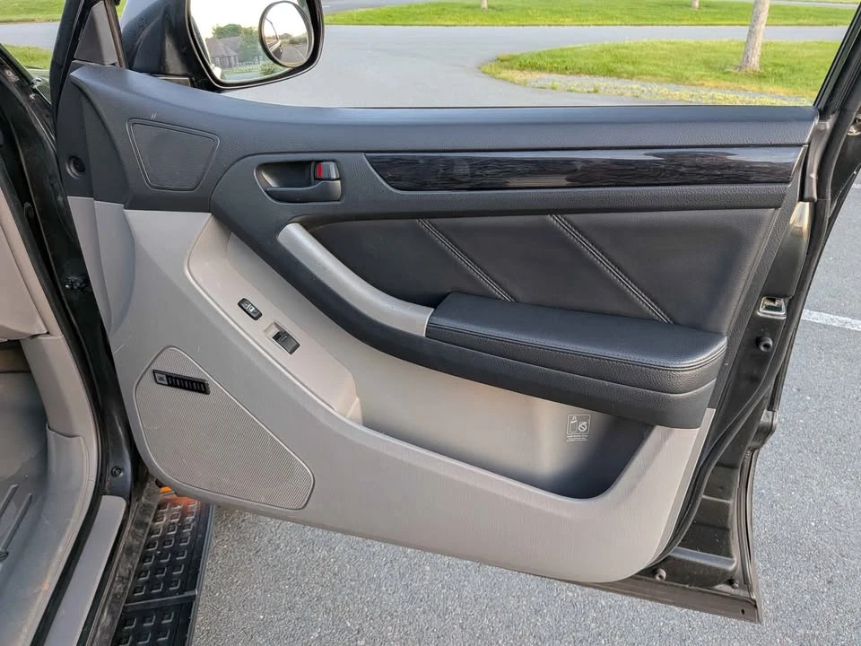 2006 Toyota 4Runner - Image 15 of 19