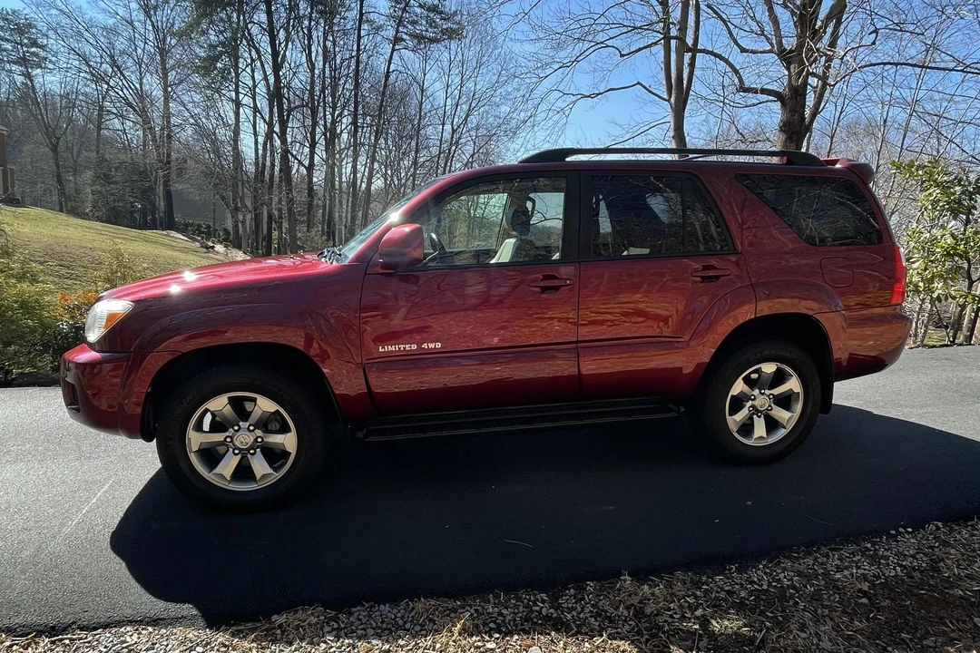 2006 Toyota 4Runner 4th Gen - Image 8 of 31