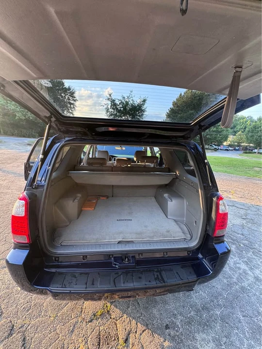 2006 Toyota 4Runner - Image 10 of 17