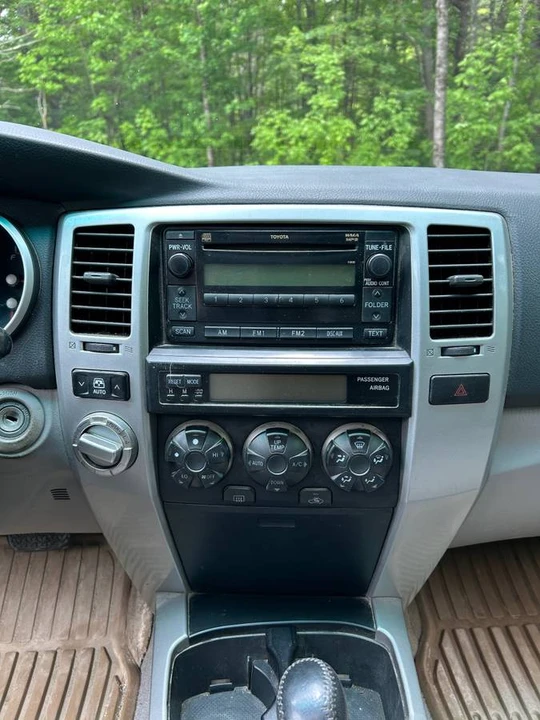 2006 Toyota 4Runner 4th Gen - Image 11 of 18
