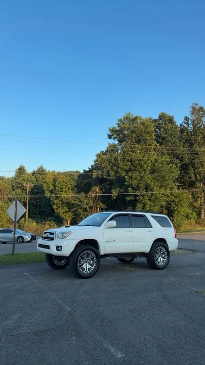 2006 Toyota 4Runner 4th Gen - Image 2 of 3