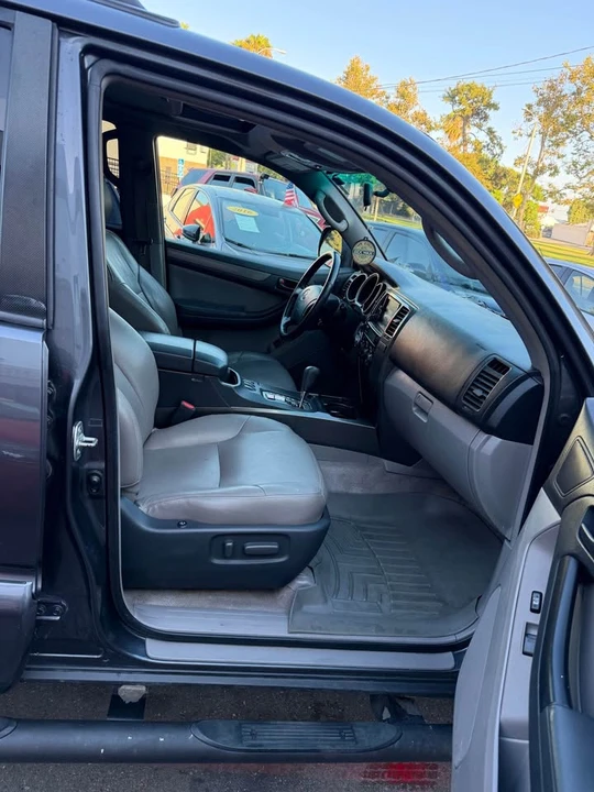2006 Toyota 4Runner 4th Gen - Image 12 of 17