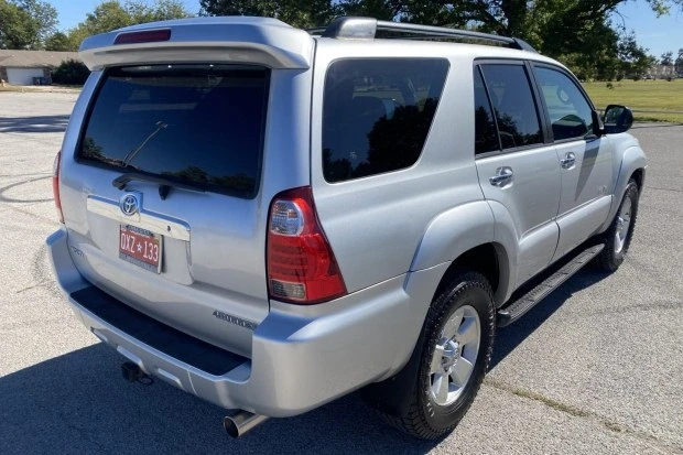 2006 Toyota 4Runner 4th Gen - Image 2 of 7