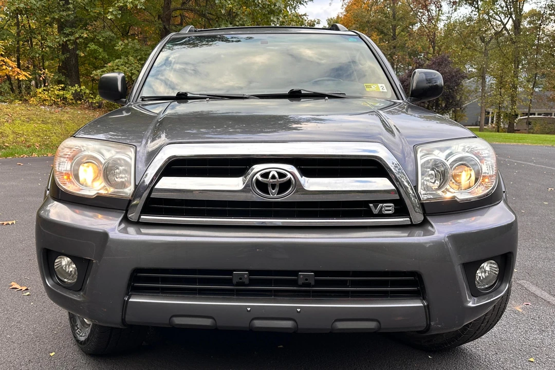 2006 Toyota 4Runner 4th Gen - Image 2 of 31