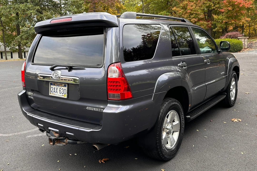 2006 Toyota 4Runner 4th Gen - Image 10 of 31