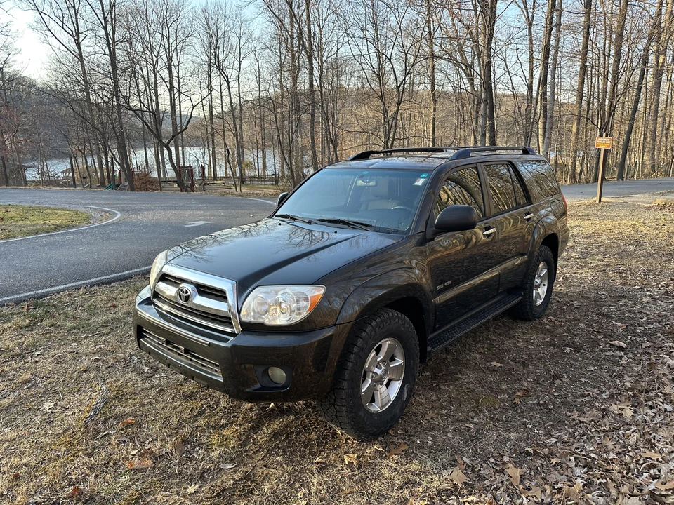 2006 Toyota 4Runner 4th Gen - Image 9 of 31