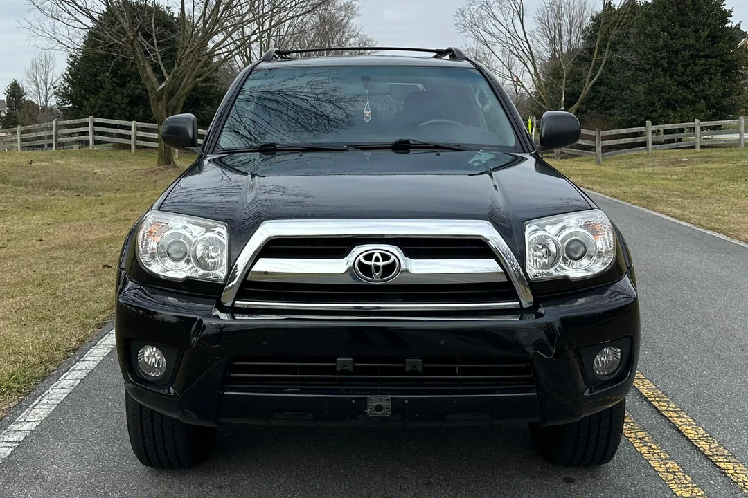 2006 Toyota 4Runner 4th Gen - Image 2 of 31