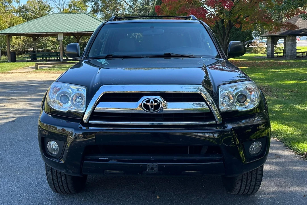 2006 Toyota 4Runner 4th Gen - Image 2 of 31