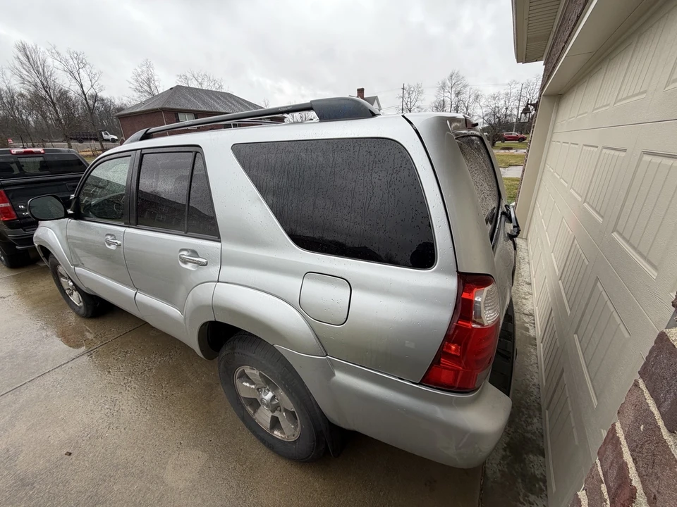 2006 Toyota 4Runner 4th Gen - Image 2 of 12