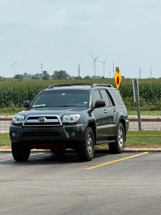2006 Toyota 4Runner 4th Gen - Image 2 of 2