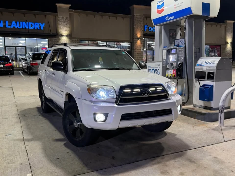 2006 Toyota 4Runner 4th Gen - Image 2 of 20