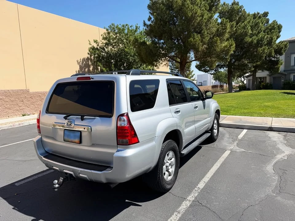 2006 Toyota 4Runner 4th Gen - Image 2 of 14