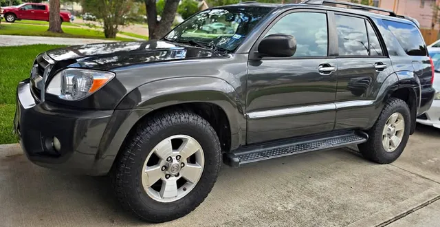 2006 Toyota 4Runner SR5 Sport Utility 2D
