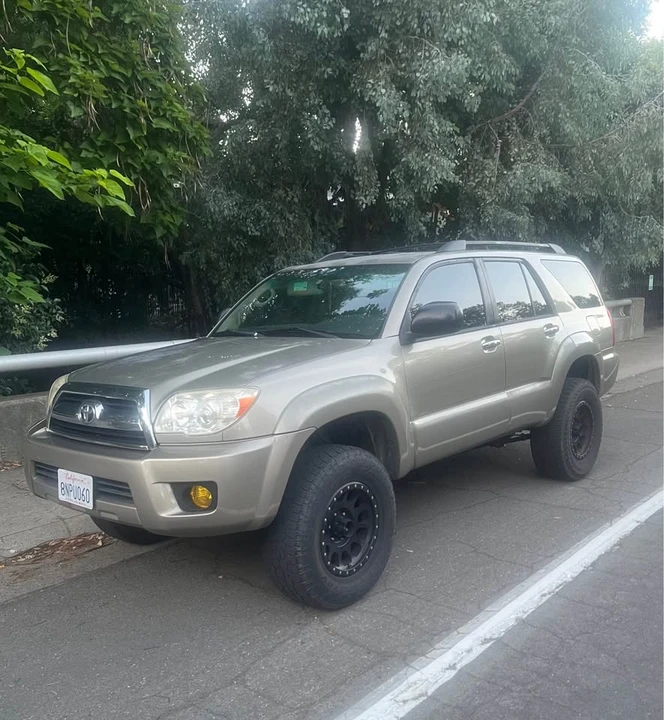 2006 Toyota 4Runner 4th Gen - Image 2 of 10