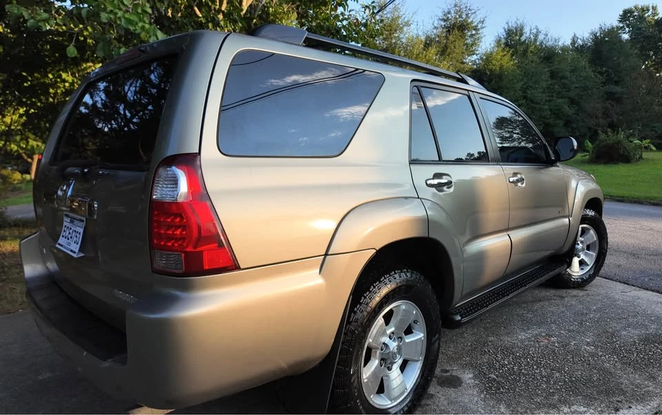2006 Toyota 4Runner 4th Gen - Image 2 of 20