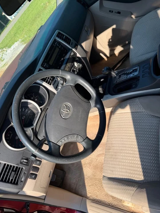 2006 Toyota 4Runner 4th Gen - Image 9 of 12