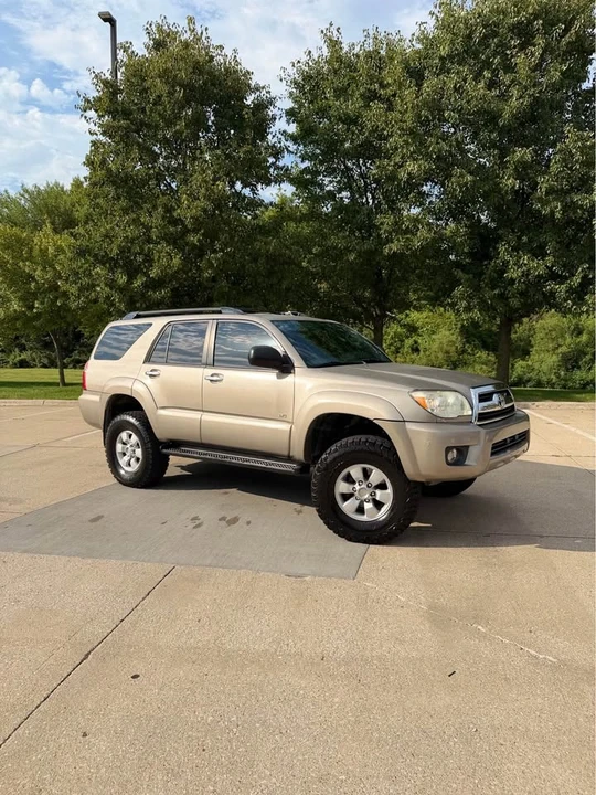 2006 Toyota 4Runner 4th Gen - Image 2 of 12