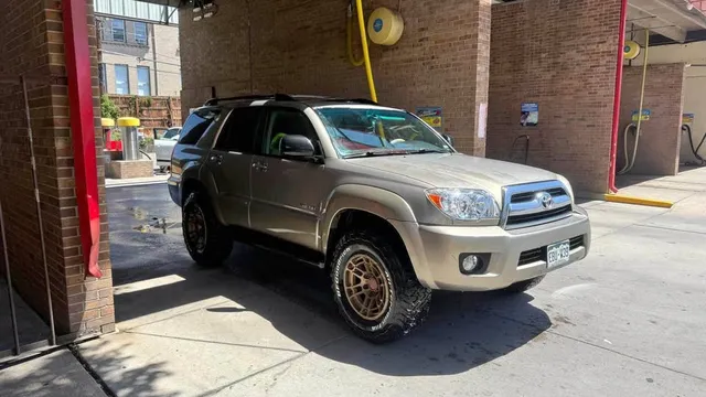 2006 Toyota 4Runner SR5 Sport Utility 4D