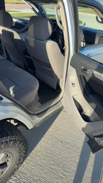 2006 Toyota 4Runner 4th Gen - Image 8 of 10