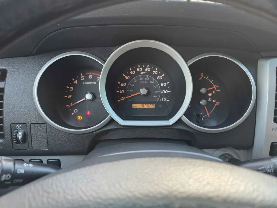 2006 Toyota 4Runner 4th Gen - Image 9 of 15