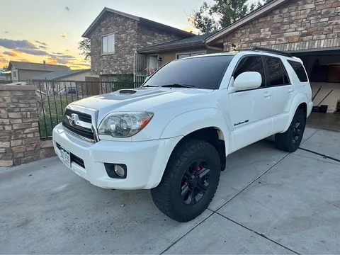 2006 Toyota 4Runner SR5 Sport Utility 4D