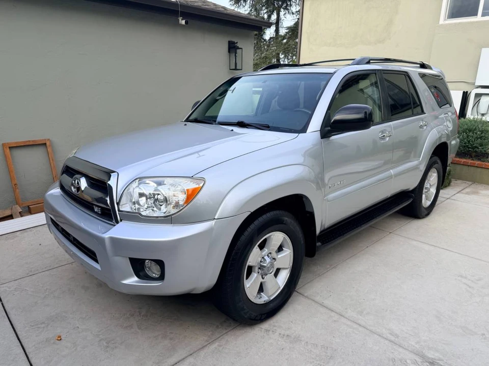 2006 Toyota 4Runner 4th Gen - Image 2 of 23