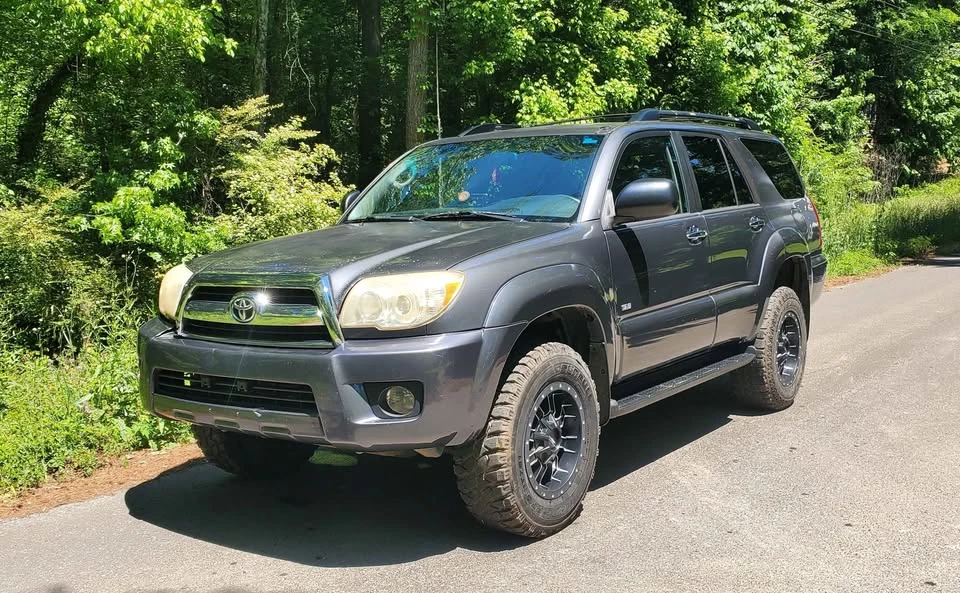 2006 Toyota 4Runner 4th Gen - Image 2 of 9