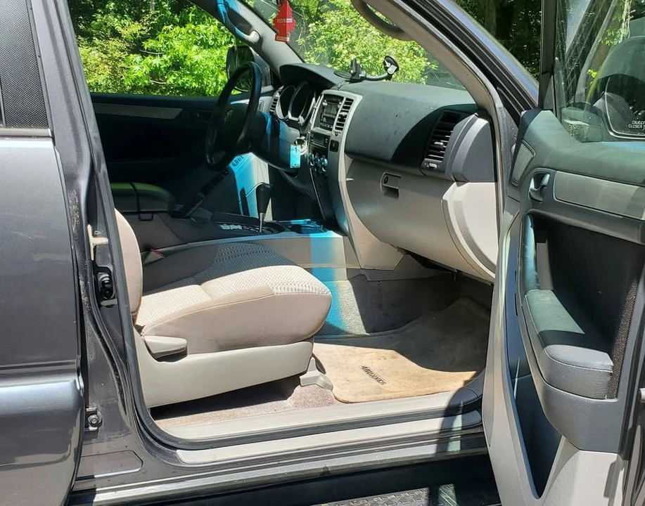 2006 Toyota 4Runner 4th Gen - Image 5 of 9