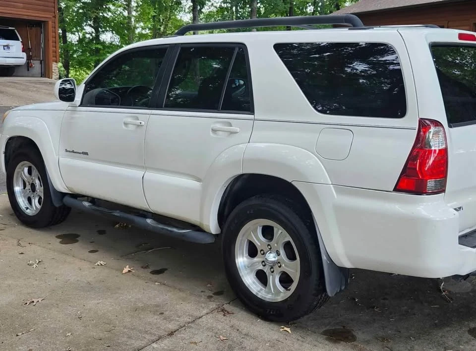 2006 Toyota 4Runner 4th Gen - Image 3 of 8