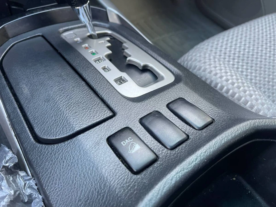 2006 Toyota 4Runner 4th Gen - Image 9 of 12