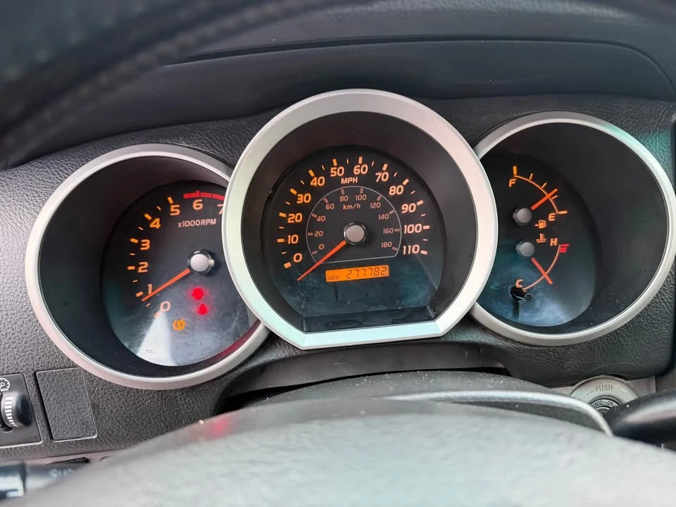 2006 Toyota 4Runner 4th Gen - Image 9 of 15