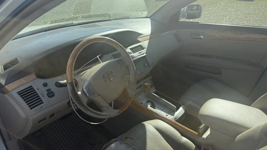 2006 Toyota Avalon 3rd Gen - Image 7 of 9