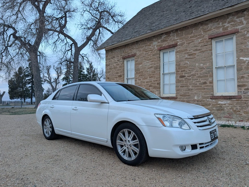 2006 Toyota Avalon 3rd Gen - Image 18 of 21