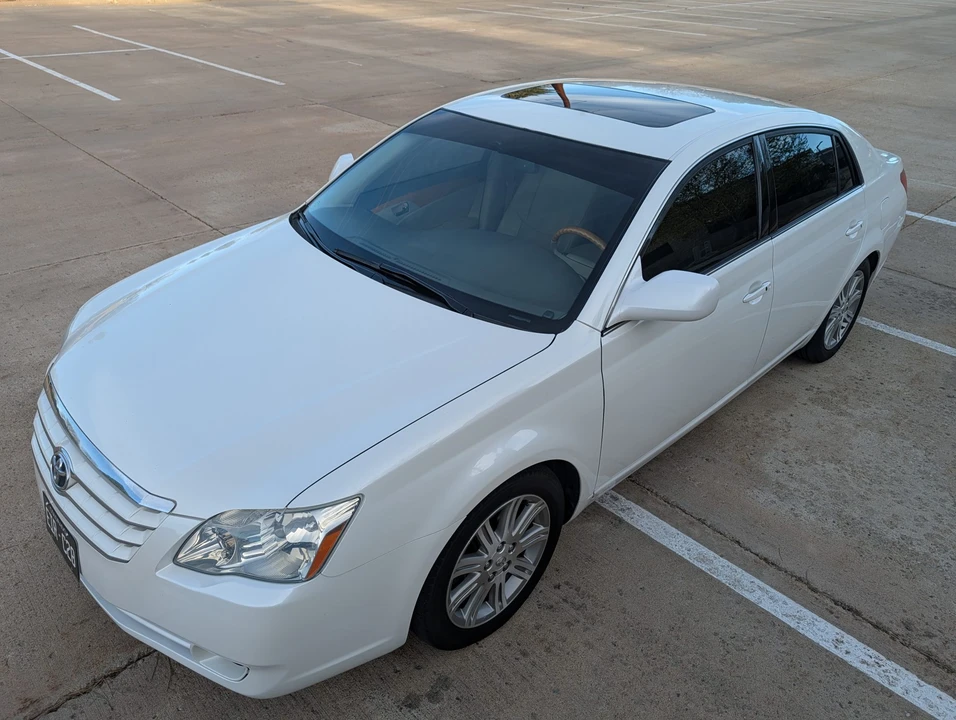 2006 Toyota Avalon 3rd Gen - Image 14 of 21