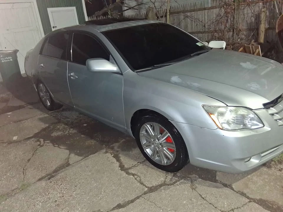 2006 Toyota Avalon 3rd Gen - Image 2 of 7