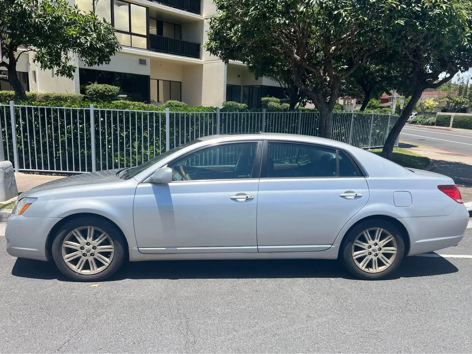 2006 Toyota Avalon 3rd Gen - Image 2 of 9