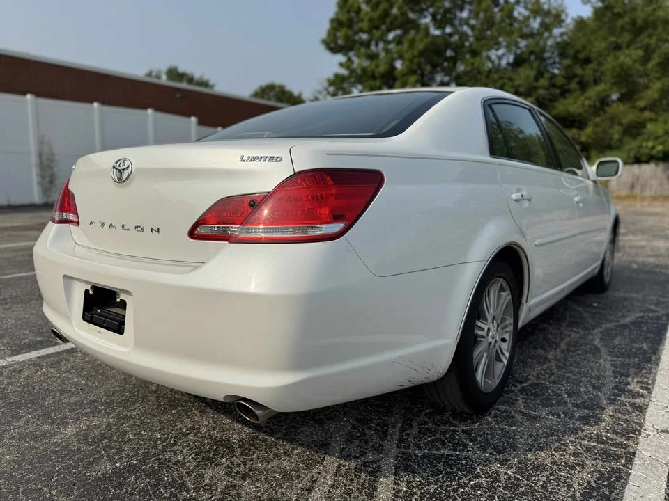 2006 Toyota Avalon 2nd Gen - Image 8 of 18