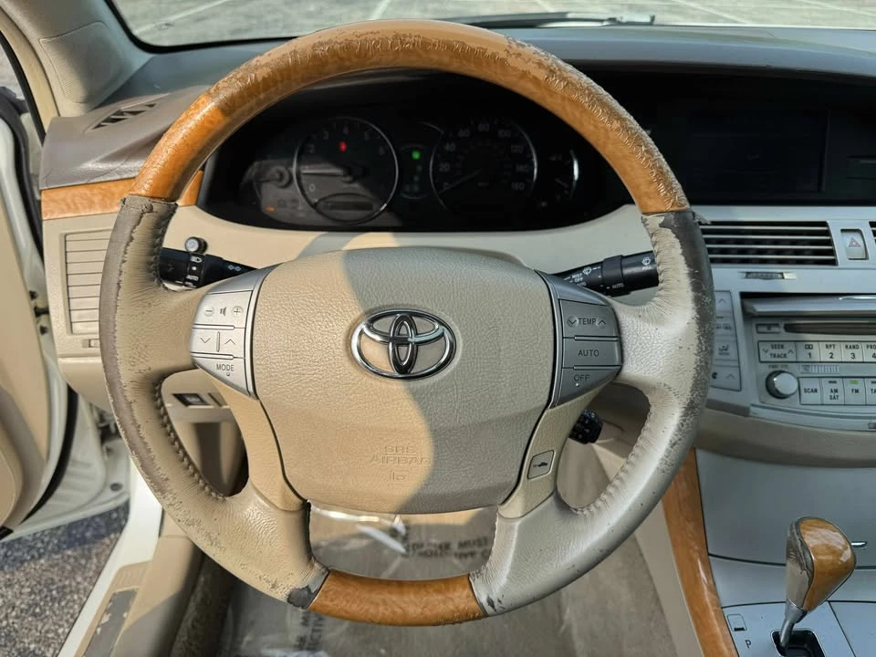 2006 Toyota Avalon 2nd Gen - Image 15 of 18