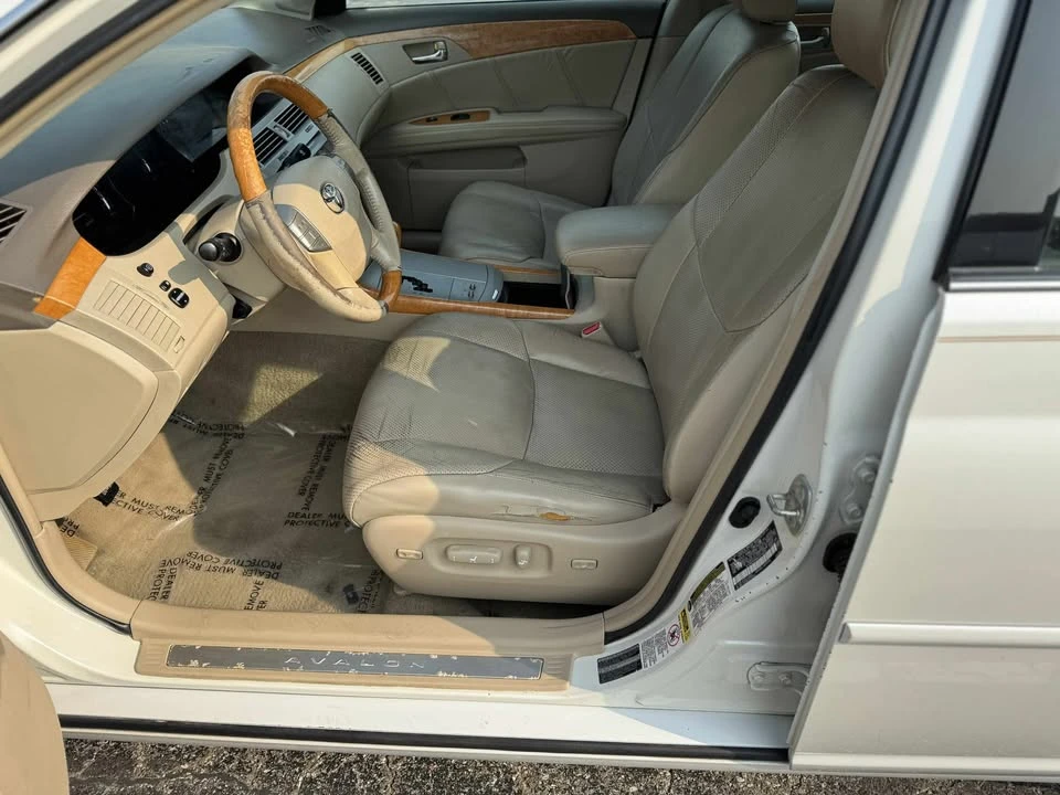 2006 Toyota Avalon 2nd Gen - Image 9 of 18
