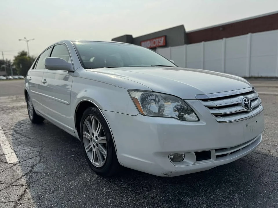 2006 Toyota Avalon 2nd Gen - Image 3 of 18