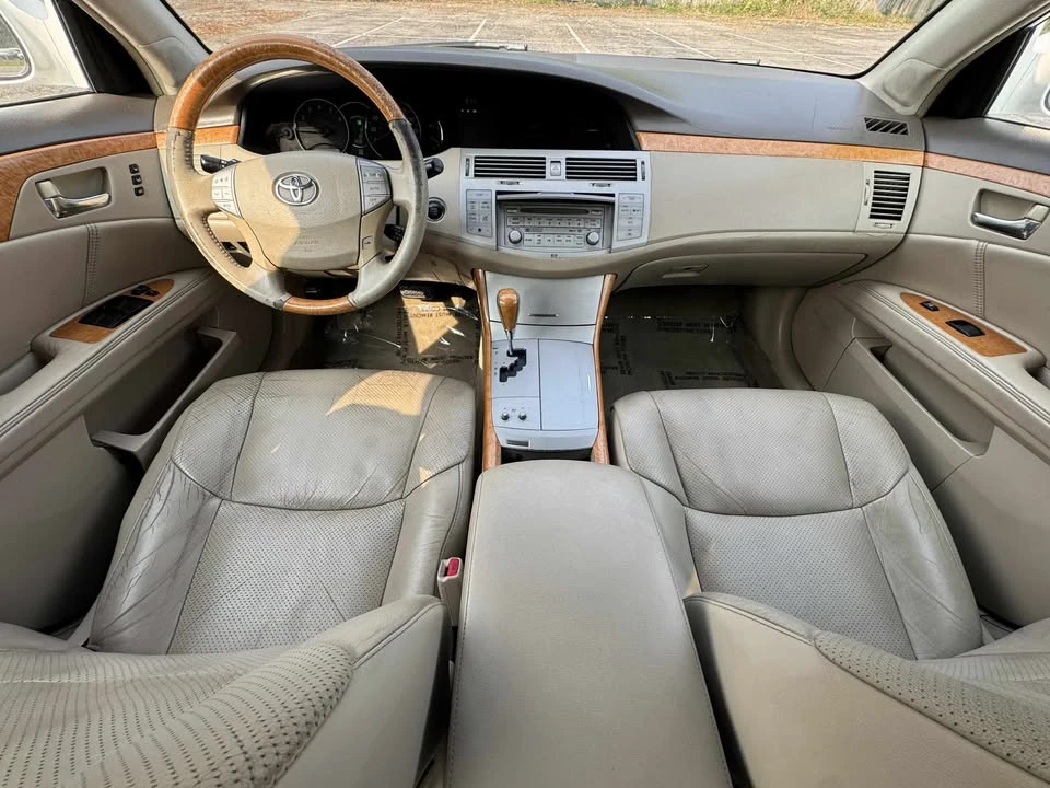 2006 Toyota Avalon 2nd Gen - Image 13 of 18