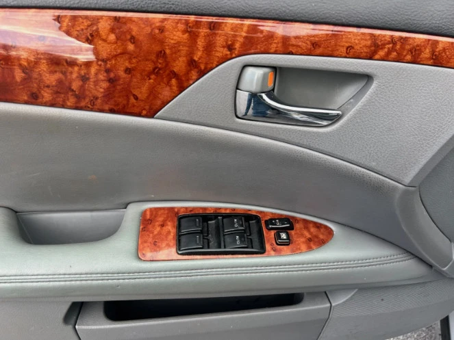2006 Toyota Avalon 3rd Gen - Image 9 of 11