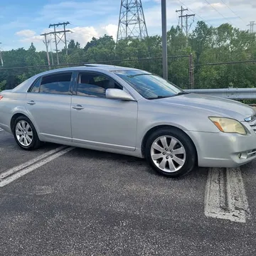 2006 Toyota Avalon XLS Sedan 4D