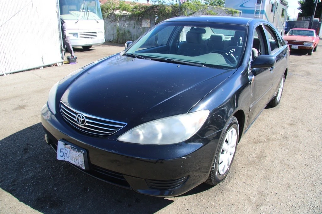 2006 Toyota Camry 5th Gen - Image 2 of 21
