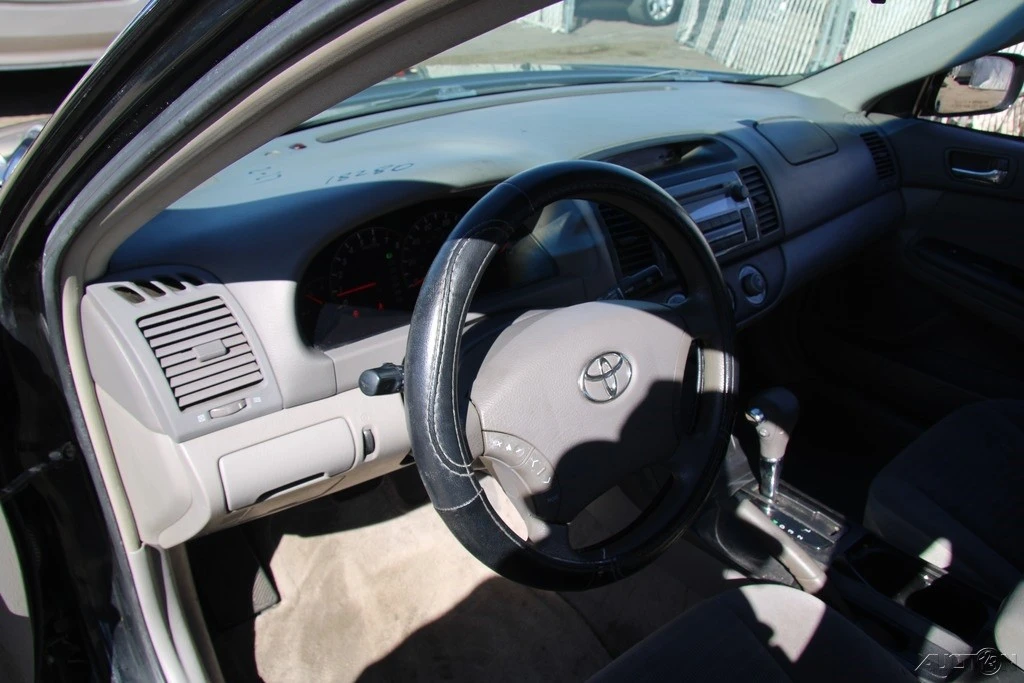 2006 Toyota Camry 5th Gen - Image 15 of 21