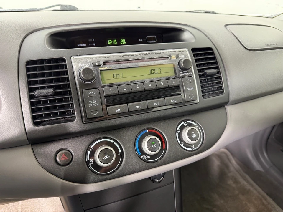 2006 Toyota Camry 5th Gen - Image 13 of 21